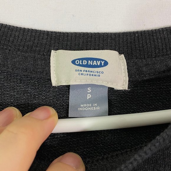 Old Navy Lightweight Crew Neck Sweatshirt - Picture 3 of 7